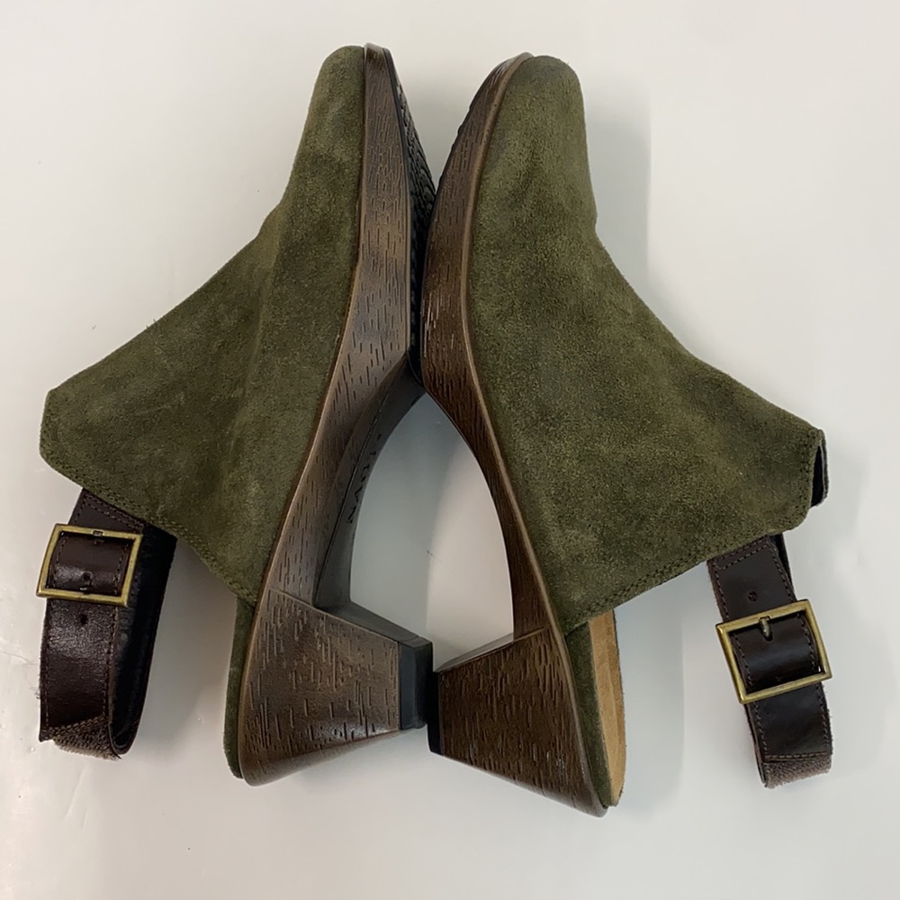 Naot Sling Back Upgrade Clog Mules Block Heel - image 7